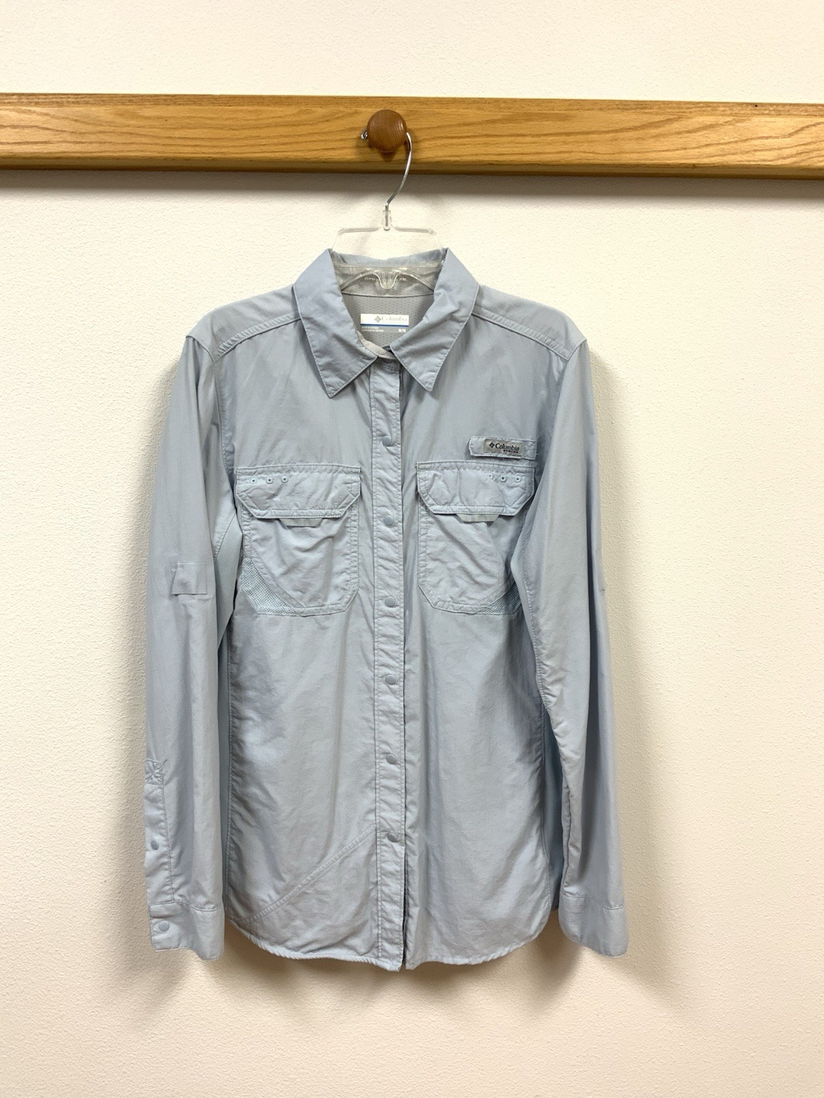 Columbia PFG Womens Ice Blue Long Sleeve Snap Front Vented Fishing Shirt Size M