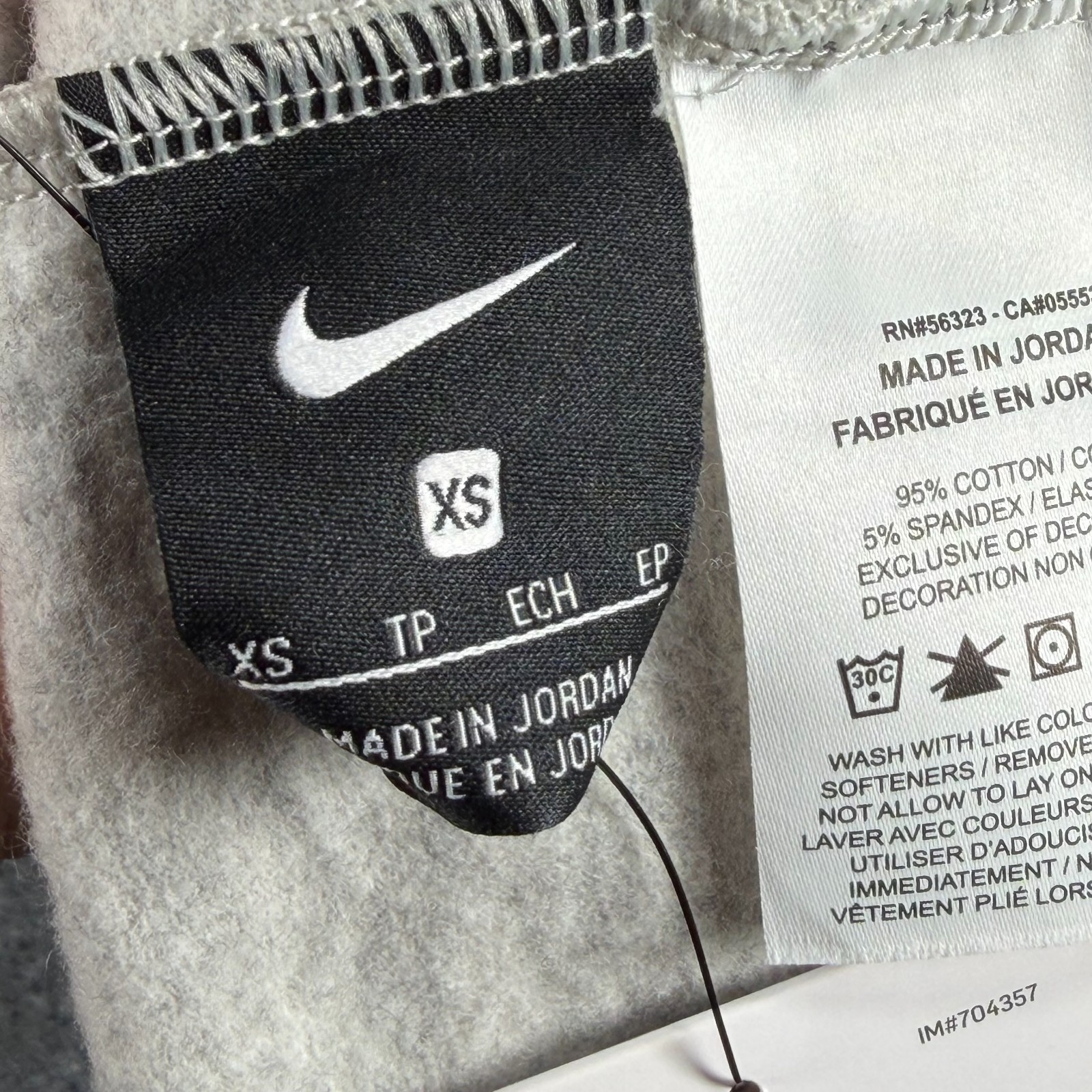 NWT Nike Yoga Fleece Pullover Training Top Womens XS Gray Core Brushed Cowl Neck