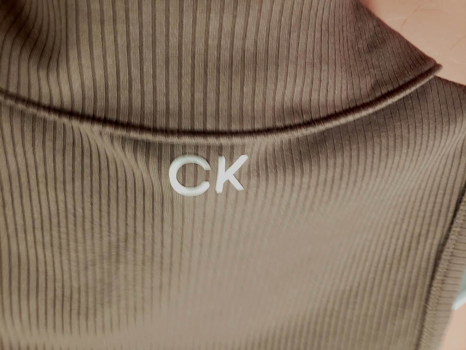 Calvin Klein Performance Collared Neckline Cropped Sleeveless Women’s Top XL NWT
