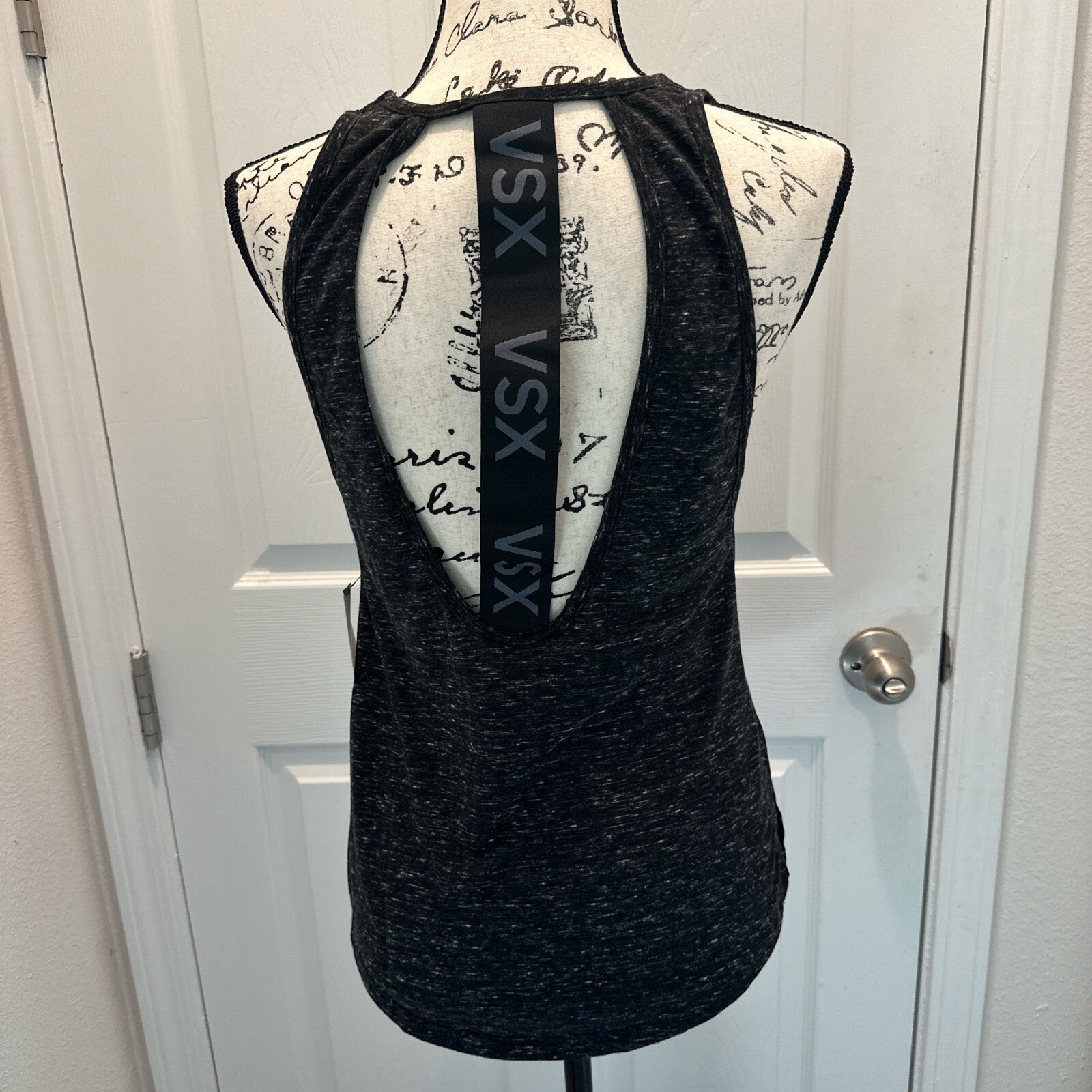 Victoria’s Secret VSX Sports Sleeveless Top XS NWT