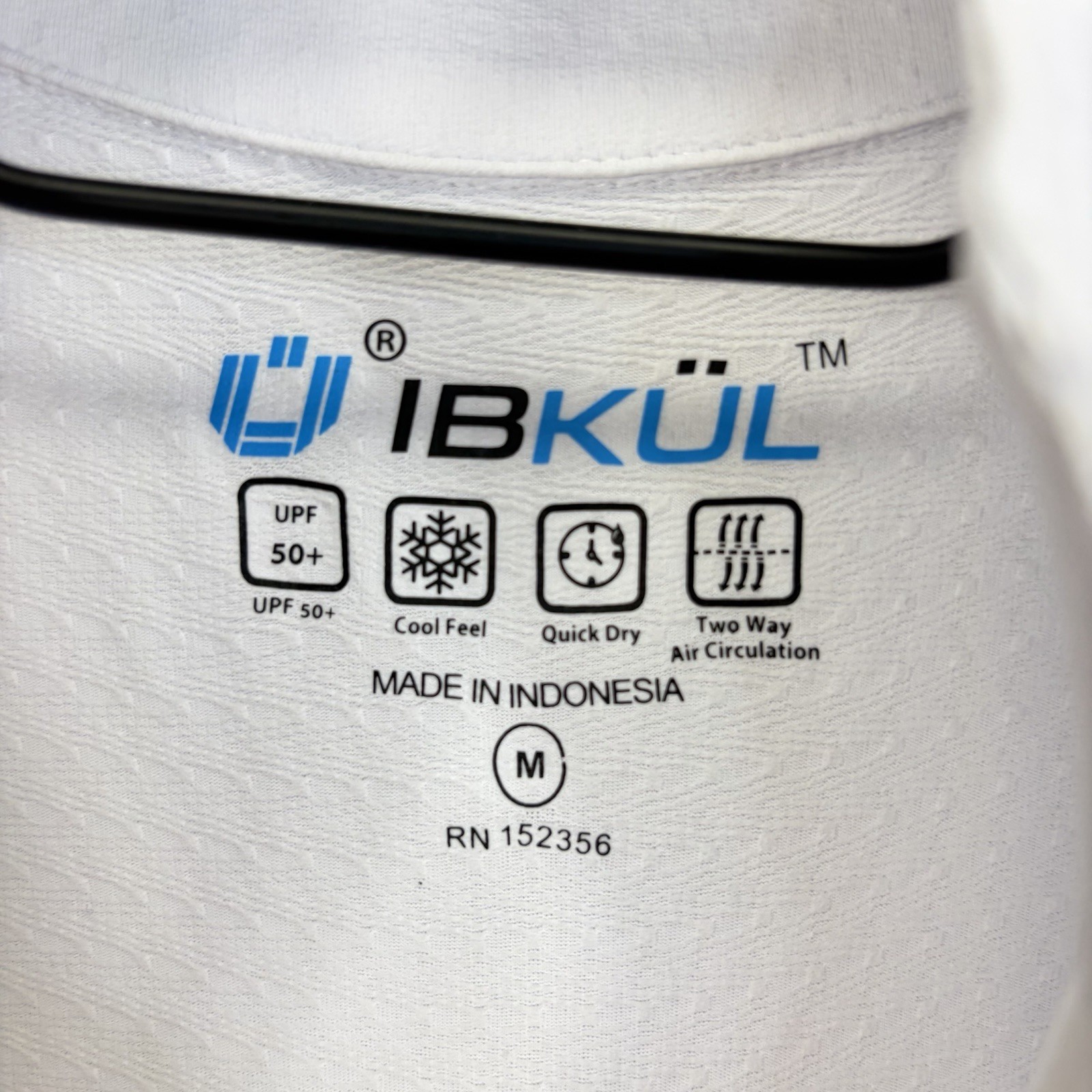 Ibkul Short Sleeve 1/4 Zip Shirt Womens Medium McArthur Golf Club Performance