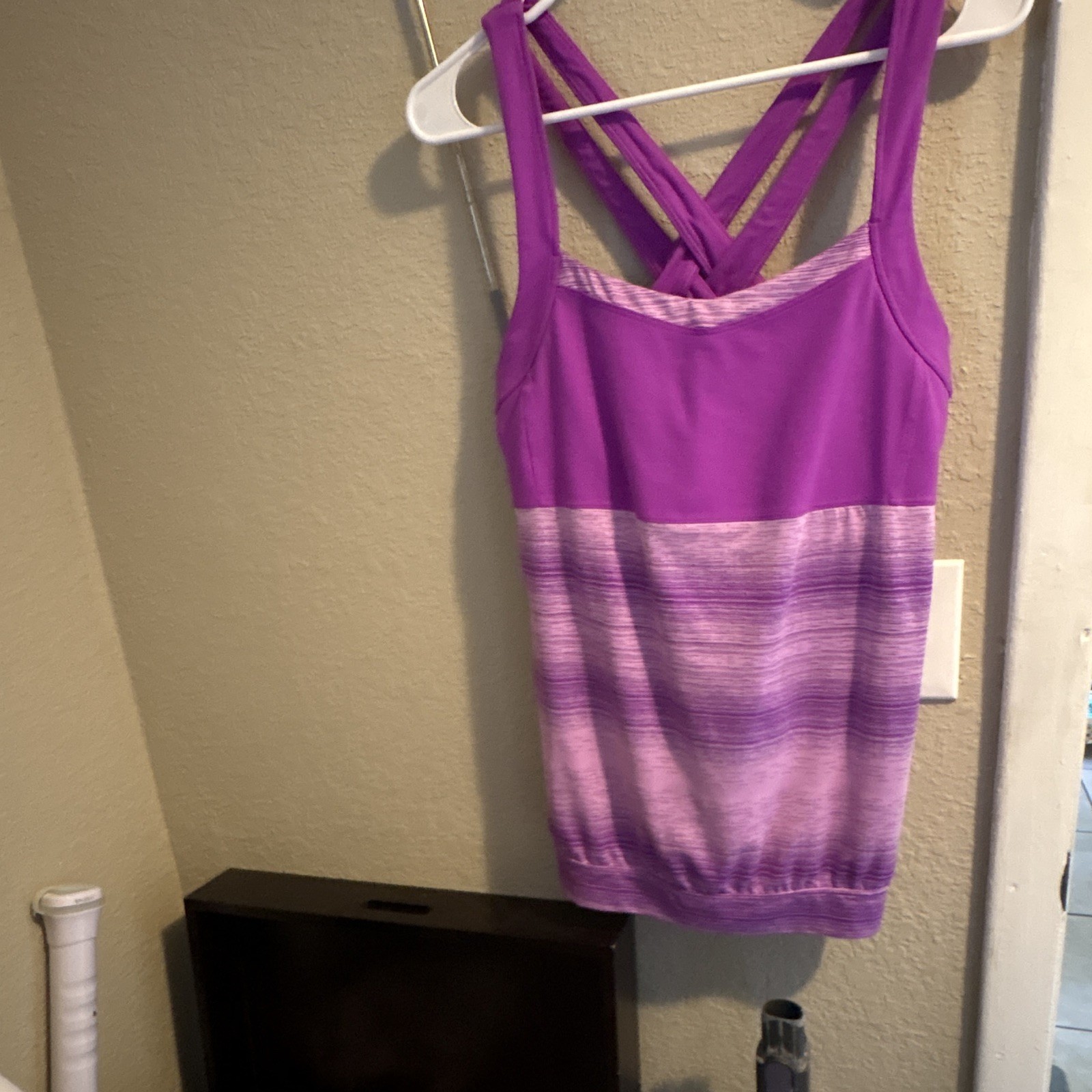 Athleta Women’s M Purple/Pink Striped Scoop Neck Racerback Tank w/ Built-In Bra