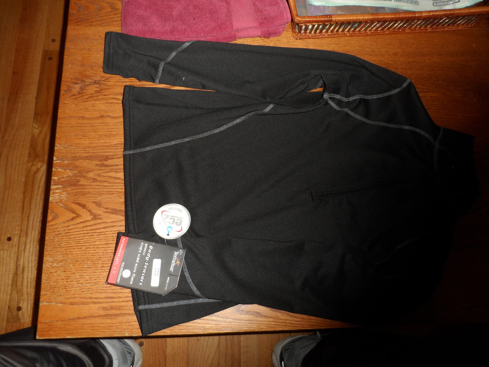 Womens Terramar Body Sensors Base Layer Top Shirt M Black Long Sleeve Crew Neck