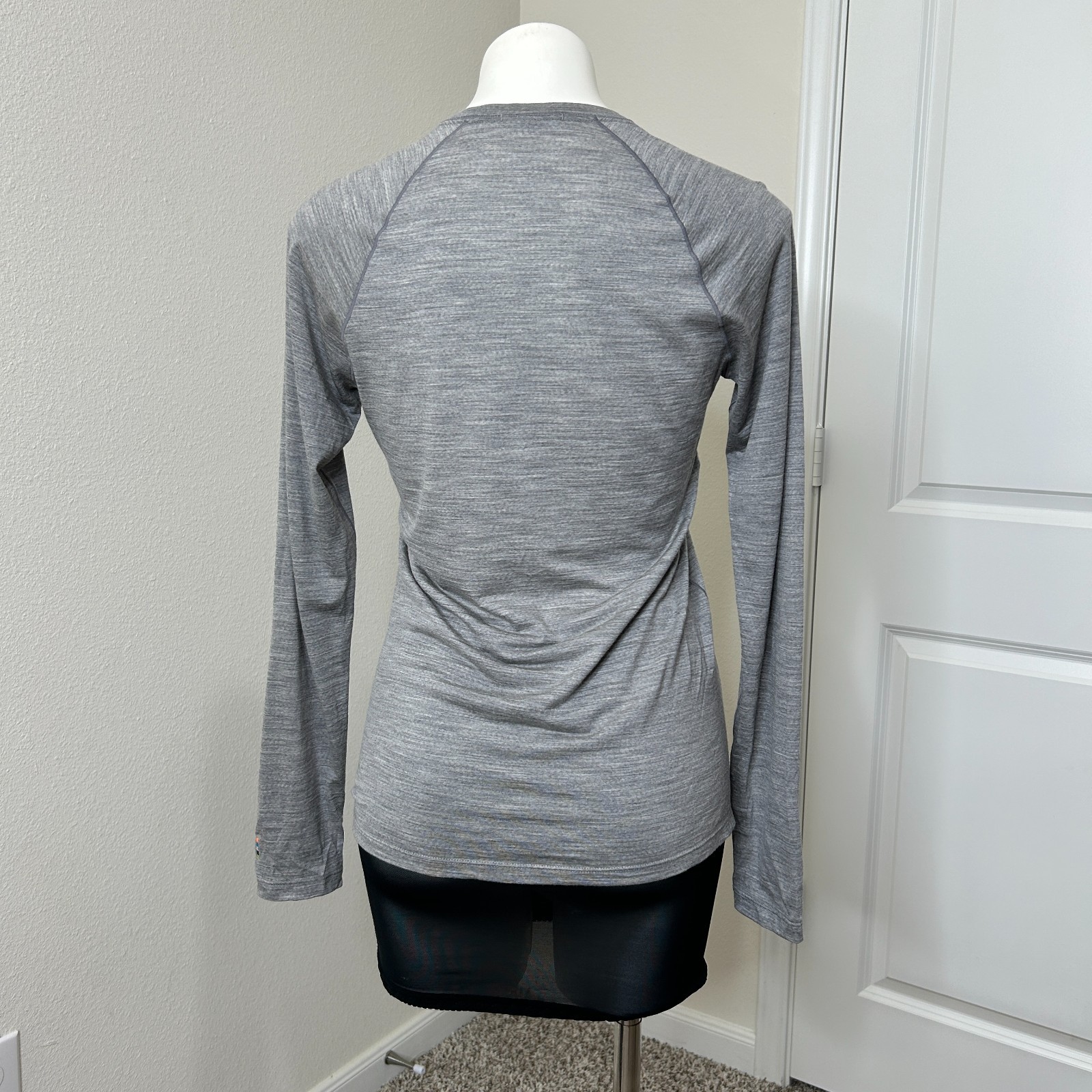 Smartwool Merino 150 Base Layer Gray Heather Long Sleeve Hiking Shirt Medium