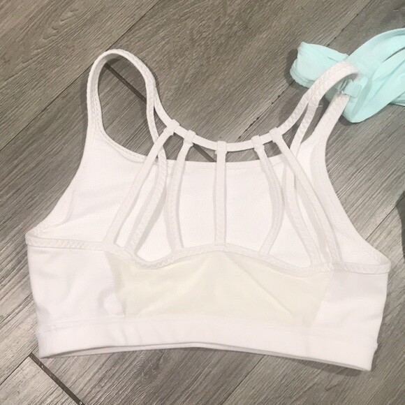 Athleta Mint Green Tank with Removable Bra size S