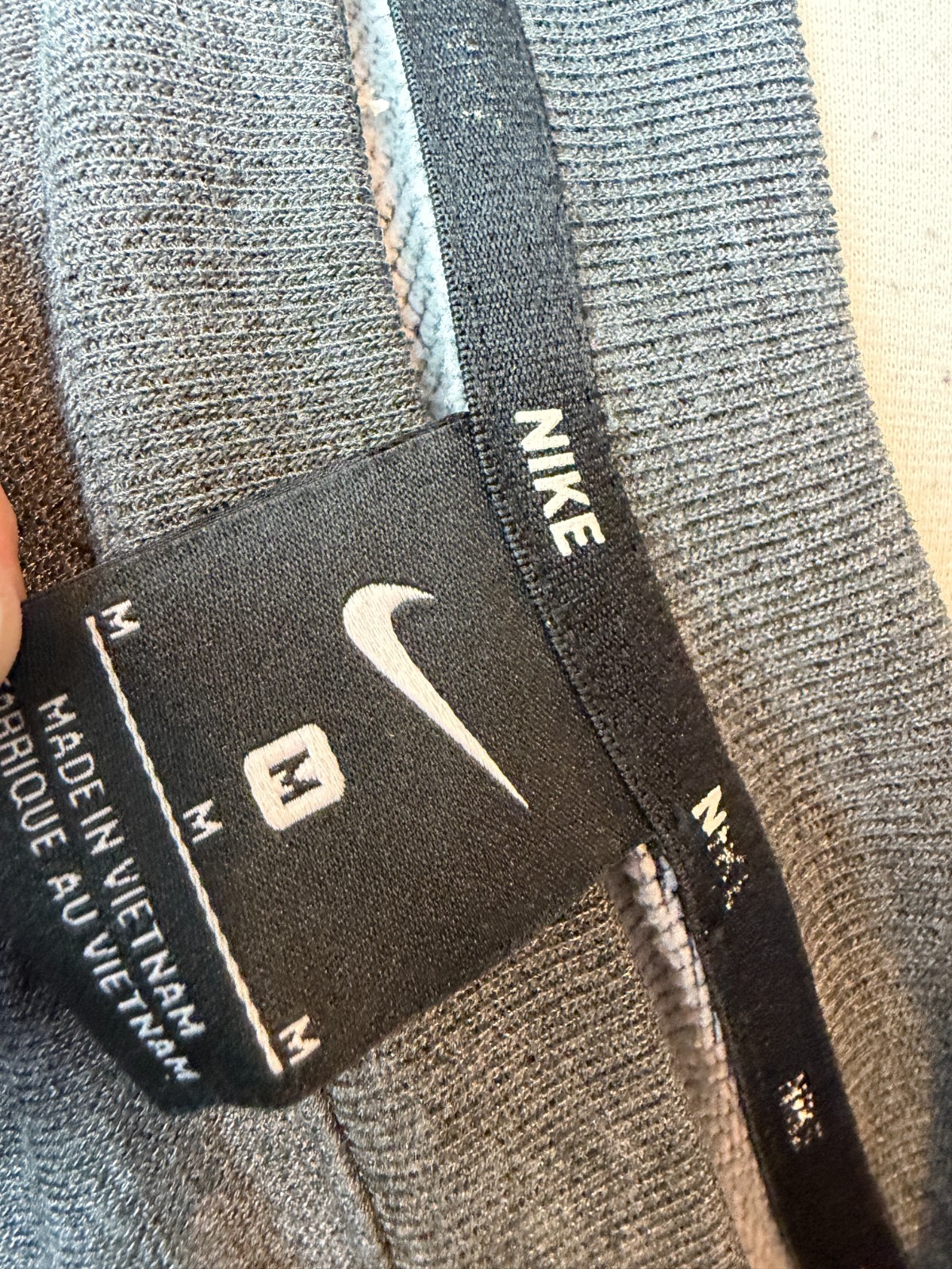 Nike Pullover Sweatshirt Medium Womens Gray Softball Flux AV6688 Pockets Crew