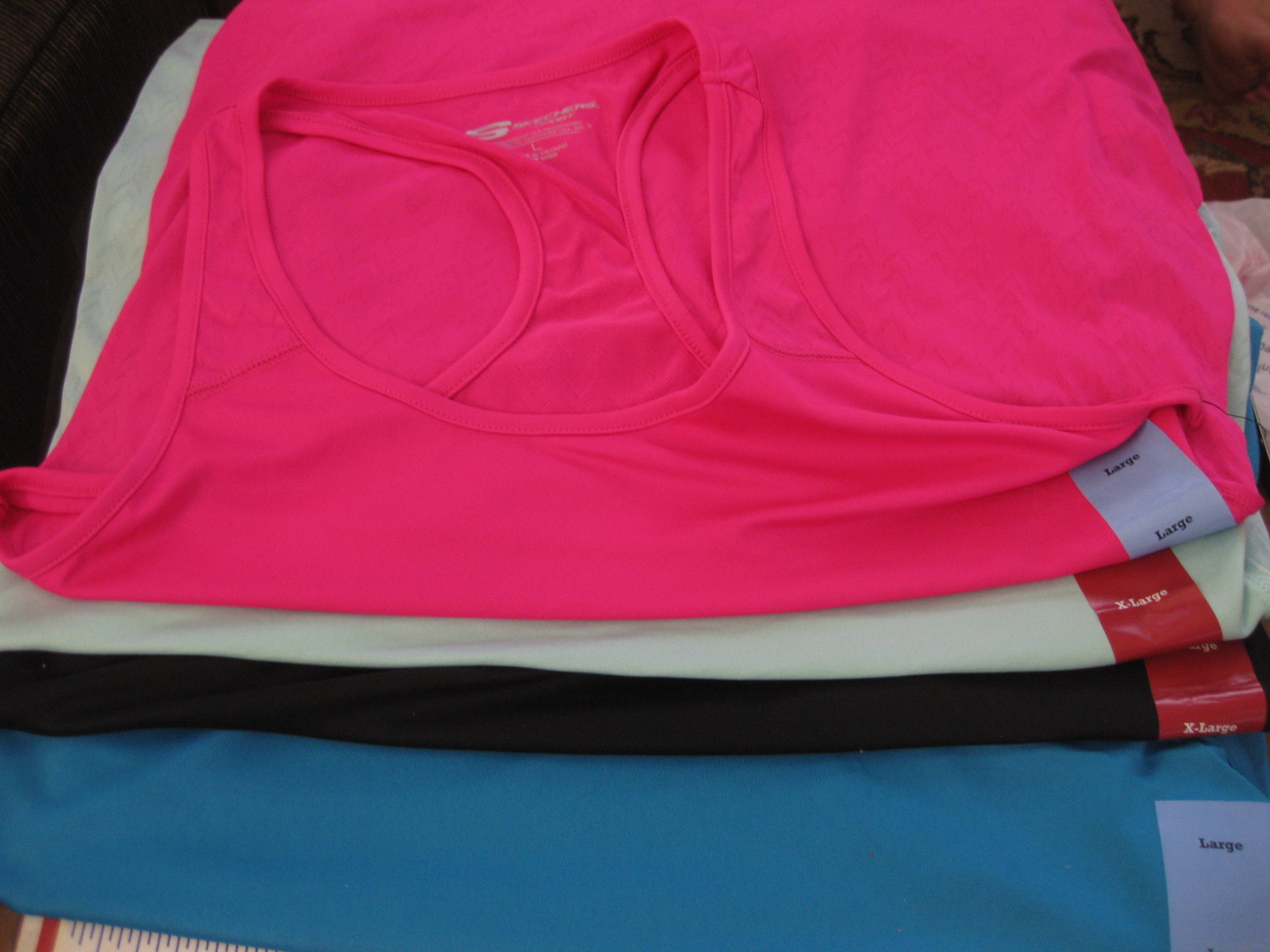 NWT SW-0713 Skechers sport activewear Sleveless tank top