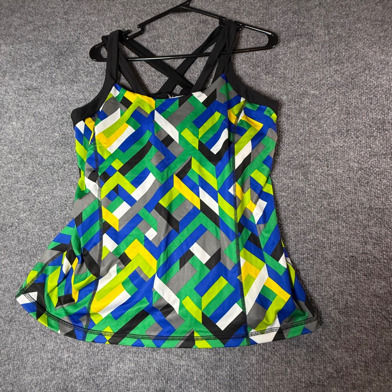 Xersion Womens XL Geometric Print Strappy Back Fitted Activewear Tank Top Multi