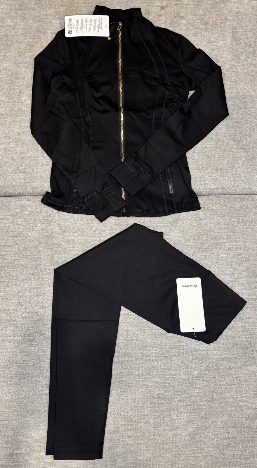 Women’s Lululemon Have Sizes 4-10 Few Color Options