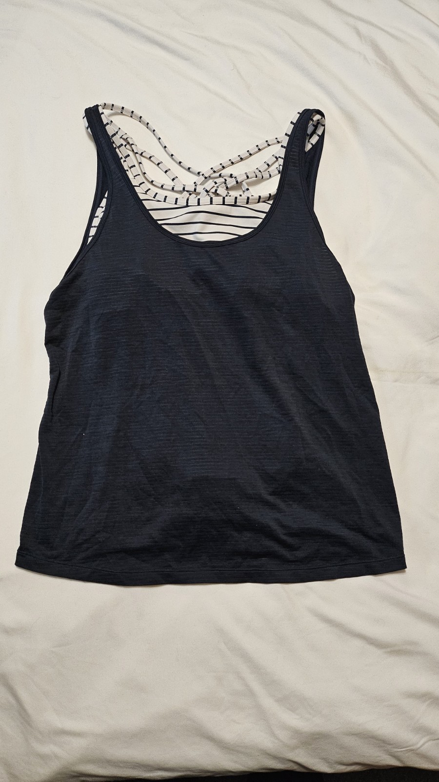 Athleta Fully Focused Support Top Athletic Built In Striped Strappy Bra Size M