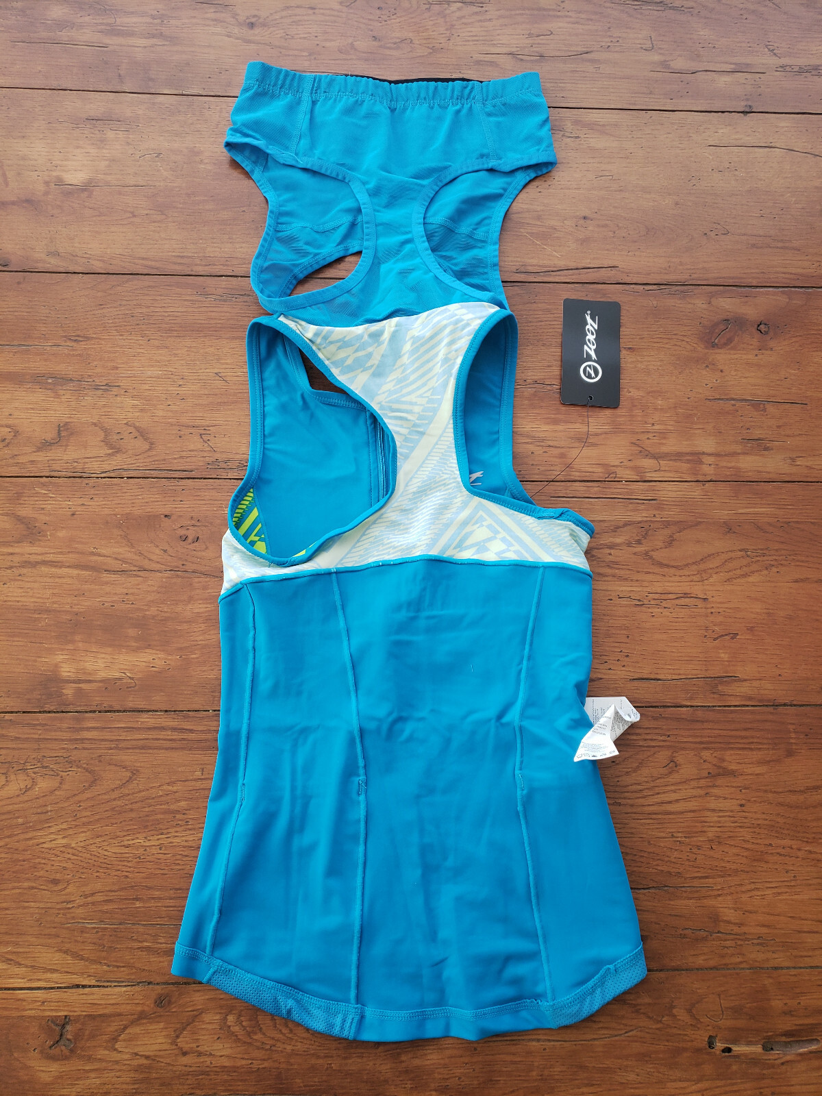 ZOOT Women’s XS Performance Tri Tank Top Blue Green Tribal Shirt Singlet