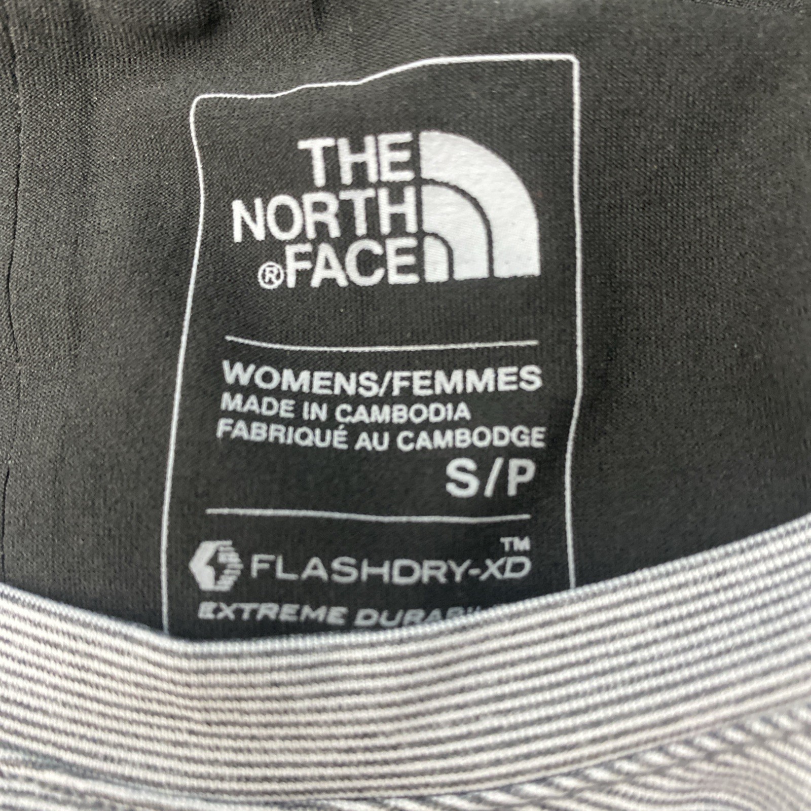 The North Face Mountain Athletic Flash Dry Hiking Shirt Short Gray Black Size S