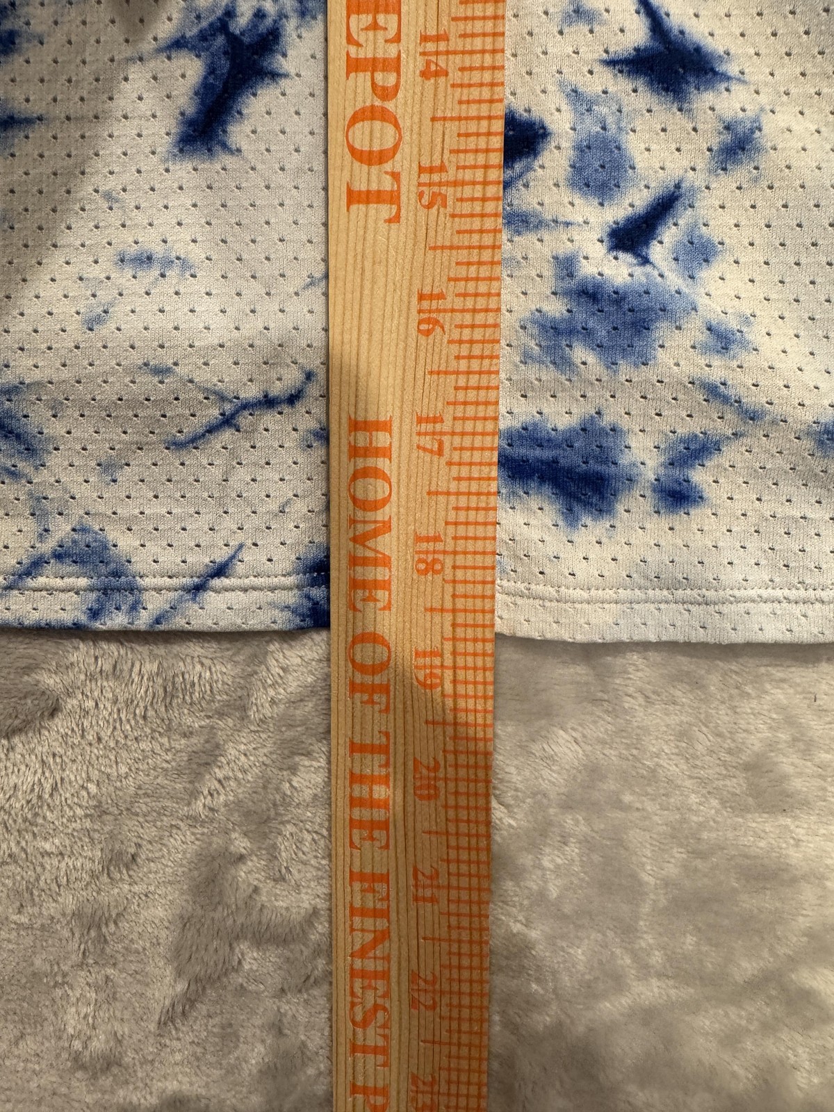 Lululemon Train to Be Tank Top Womens 8 White Blue Chalk Wash Tie Dye