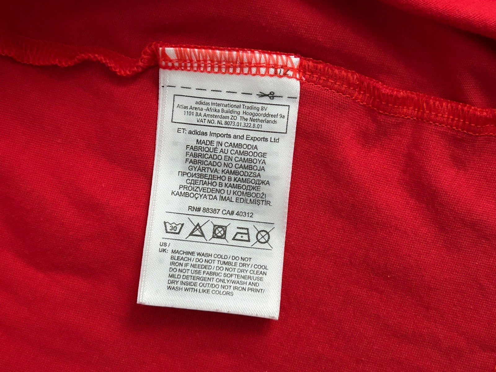 Adidas Adicolor Classics 3 Stripes Short Sleeve Red T Shirt Women’s Size Large