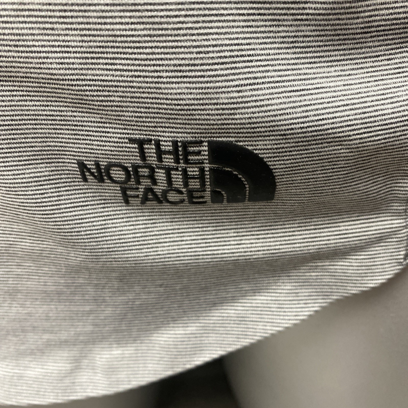 The North Face Mountain Athletic Flash Dry Hiking Shirt Short Gray Black Size S