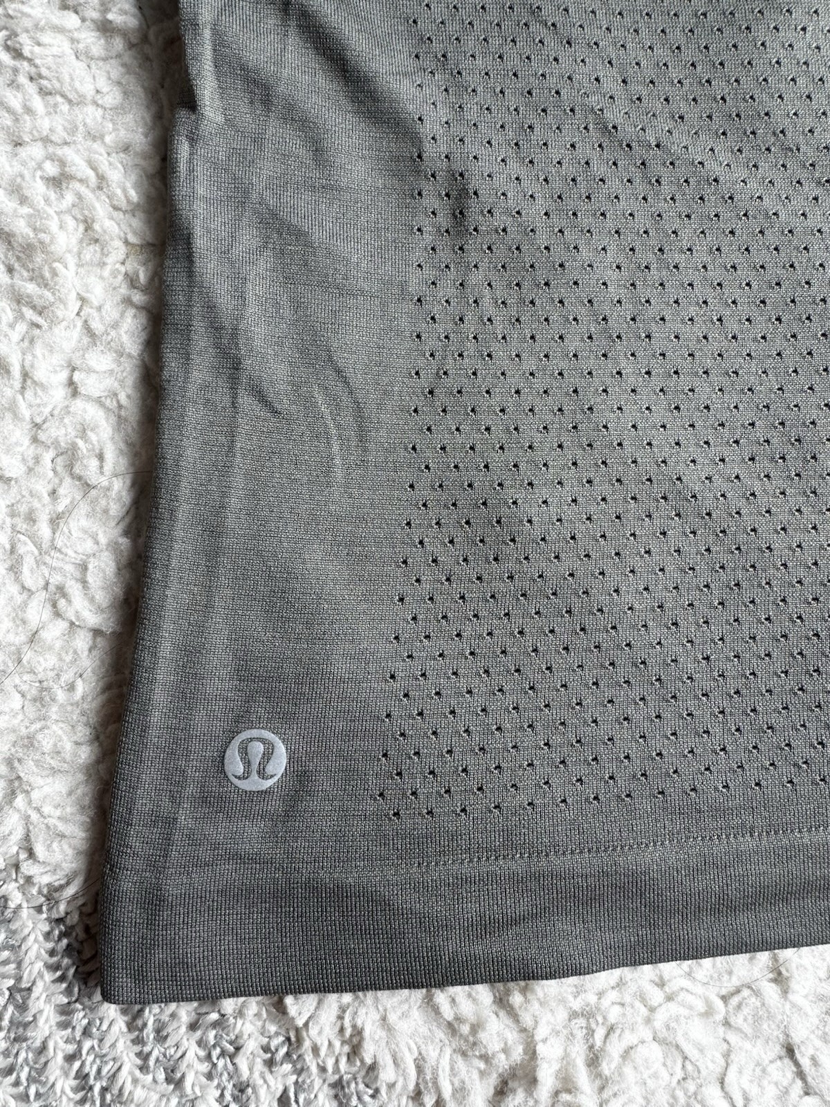 Lululemon Women’s/Girls Dark Green Cropped Athletic Muscle Shirt