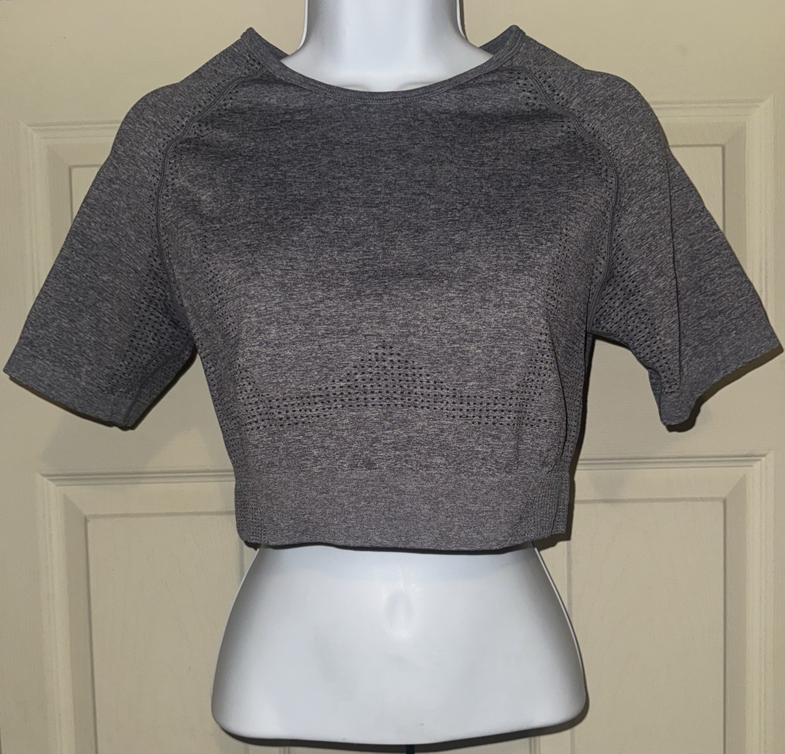 Aoxjox Womens Workout Short Sleeve Seamless Crop Top Yoga Gym Sport T Shirts M/L