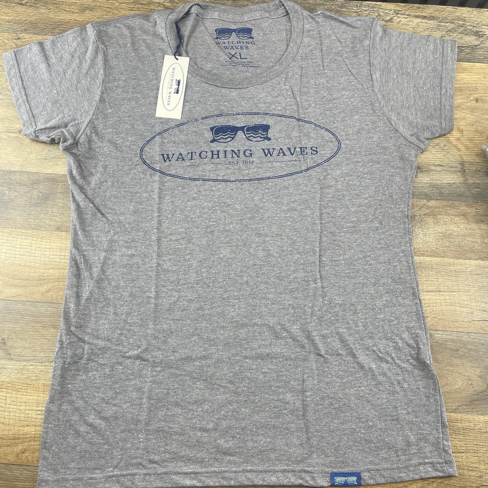 Watching Waves Sz XL Womens Gray Tee Shirt Top Private Selection Apparel