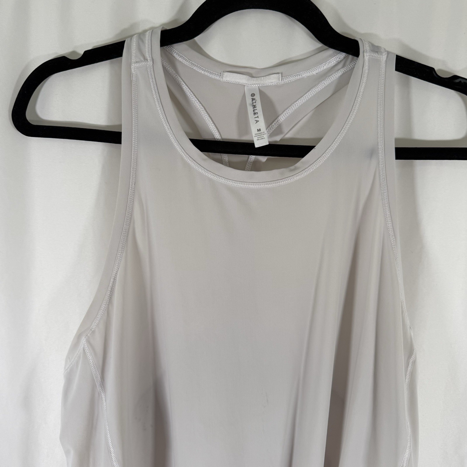 Athleta Tank Top Women’s medium Solid Grey Pull On Racerback Sleeveless