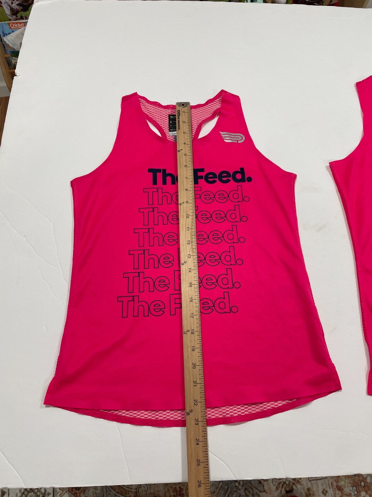 TheFeed.com Women’s Elite Running Singlet Pink Tank Top Pressio Feed the Animals