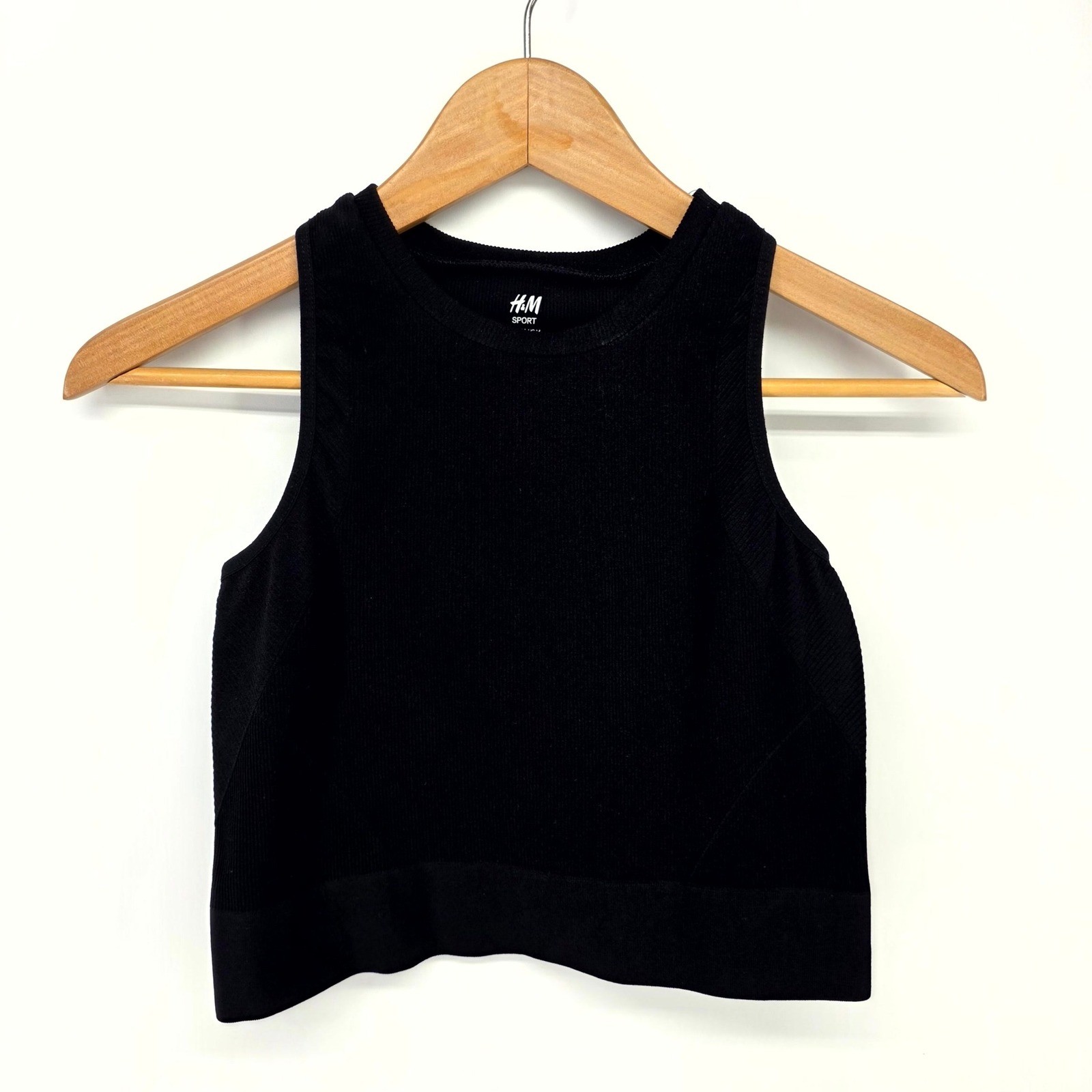 H&M Sport Tank Top Womens Medium Black Seamless Ribbed Racerback Crop Gym Shirt