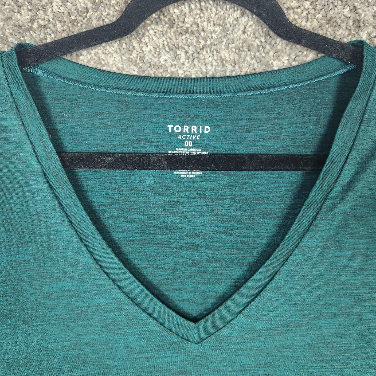 Torrid Active Super Soft Performance Jersey T Shirt Sz 00 M/L 10 Green V Neck