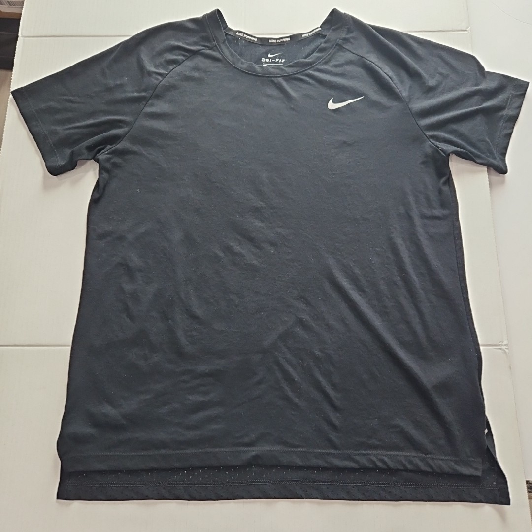 Nike Running Dri Fit Women’s Large Short Sleeve Black Mesh Back Athletic Shirt