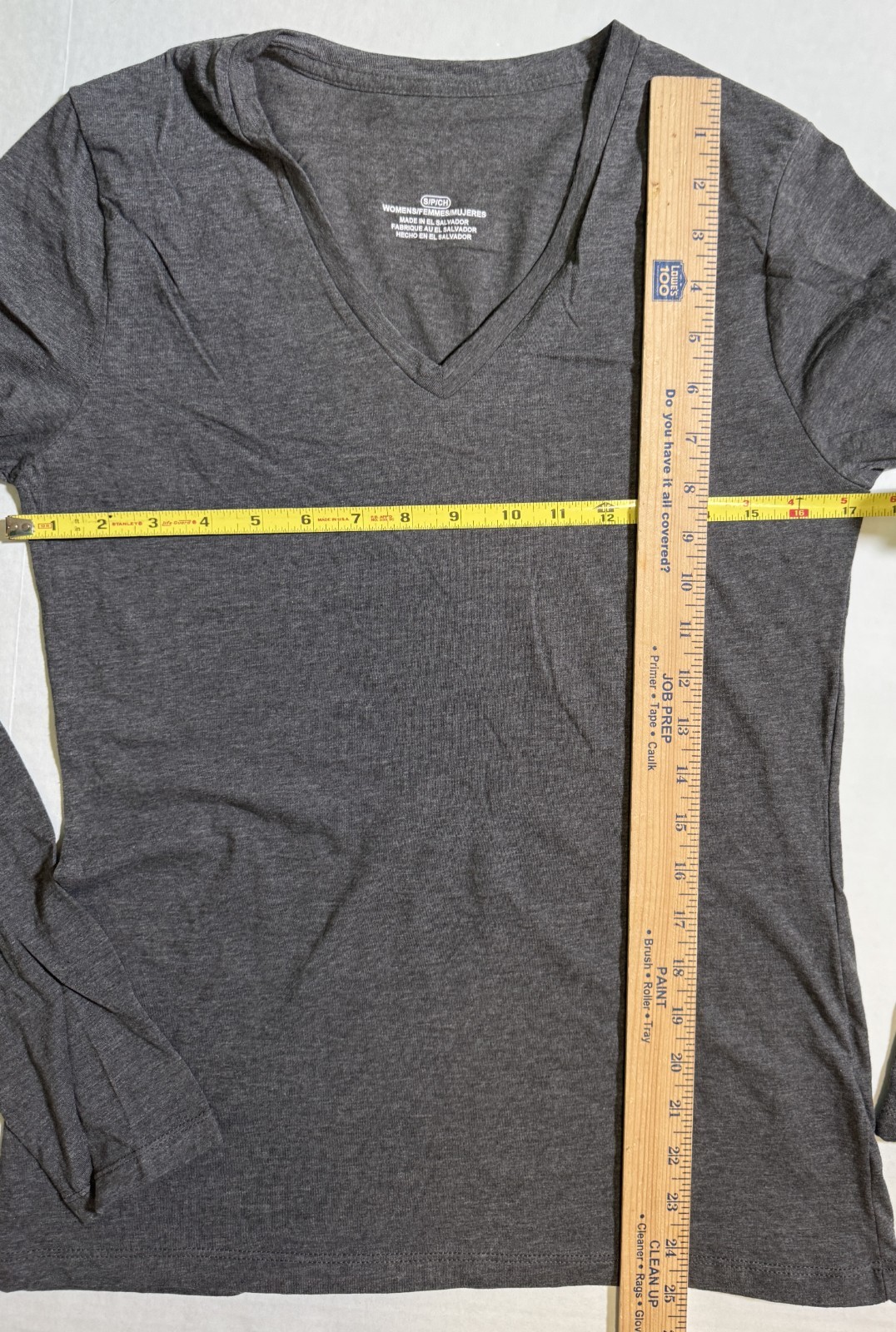Gray V Neck Super Soft Lightweight Activewear Tee T Shirt Women’s Size S NEW