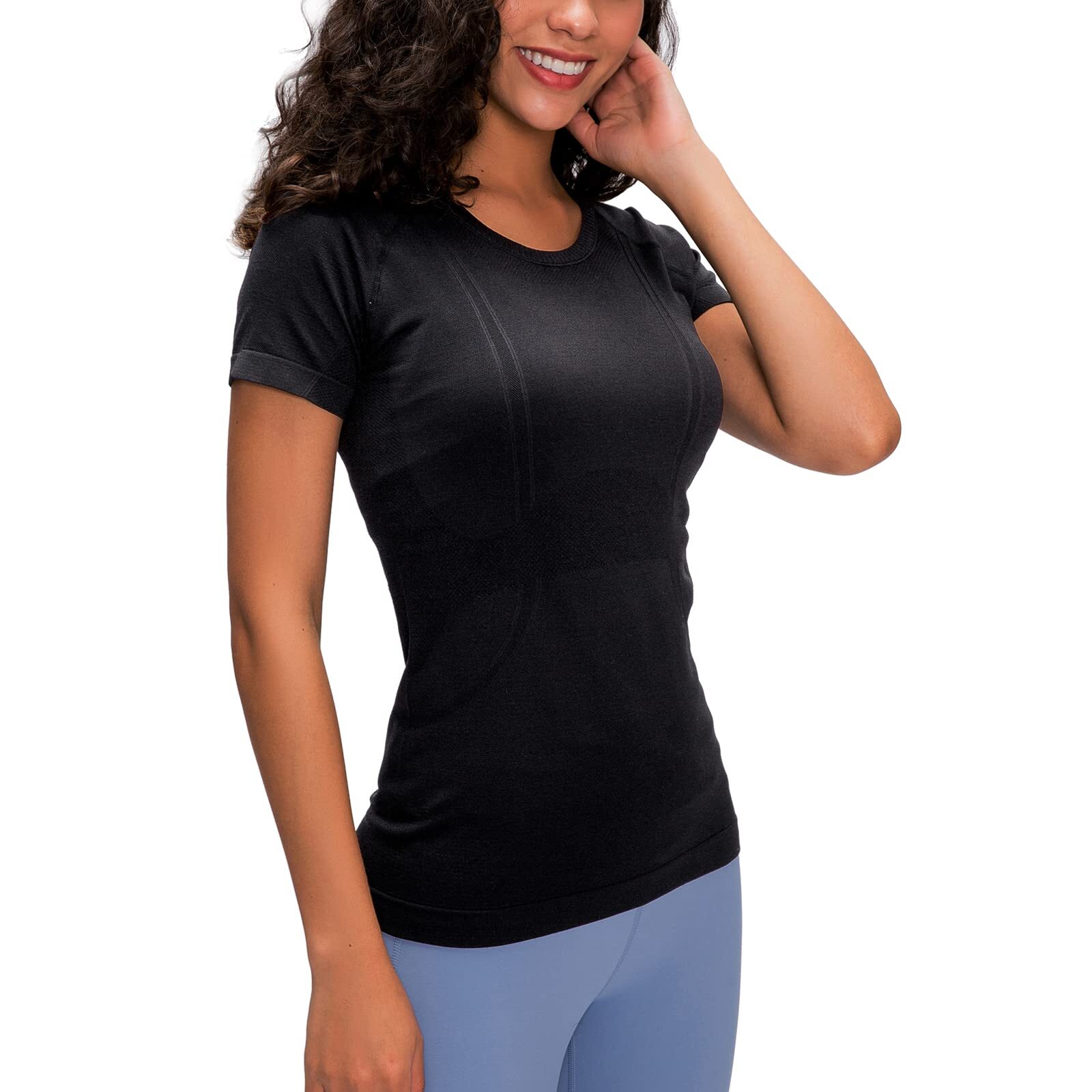 altiland Seamless T Shirts for Women, Breathable Short Sleeve Tops, Size Small