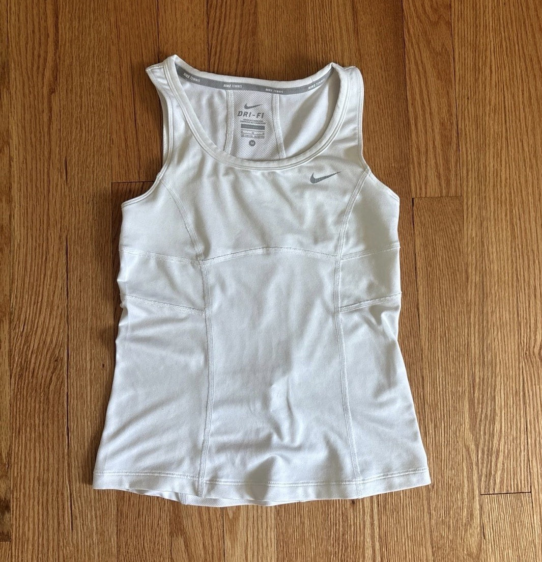 Nike Dri-FIT Women’s White Athletic Tank Top Size M