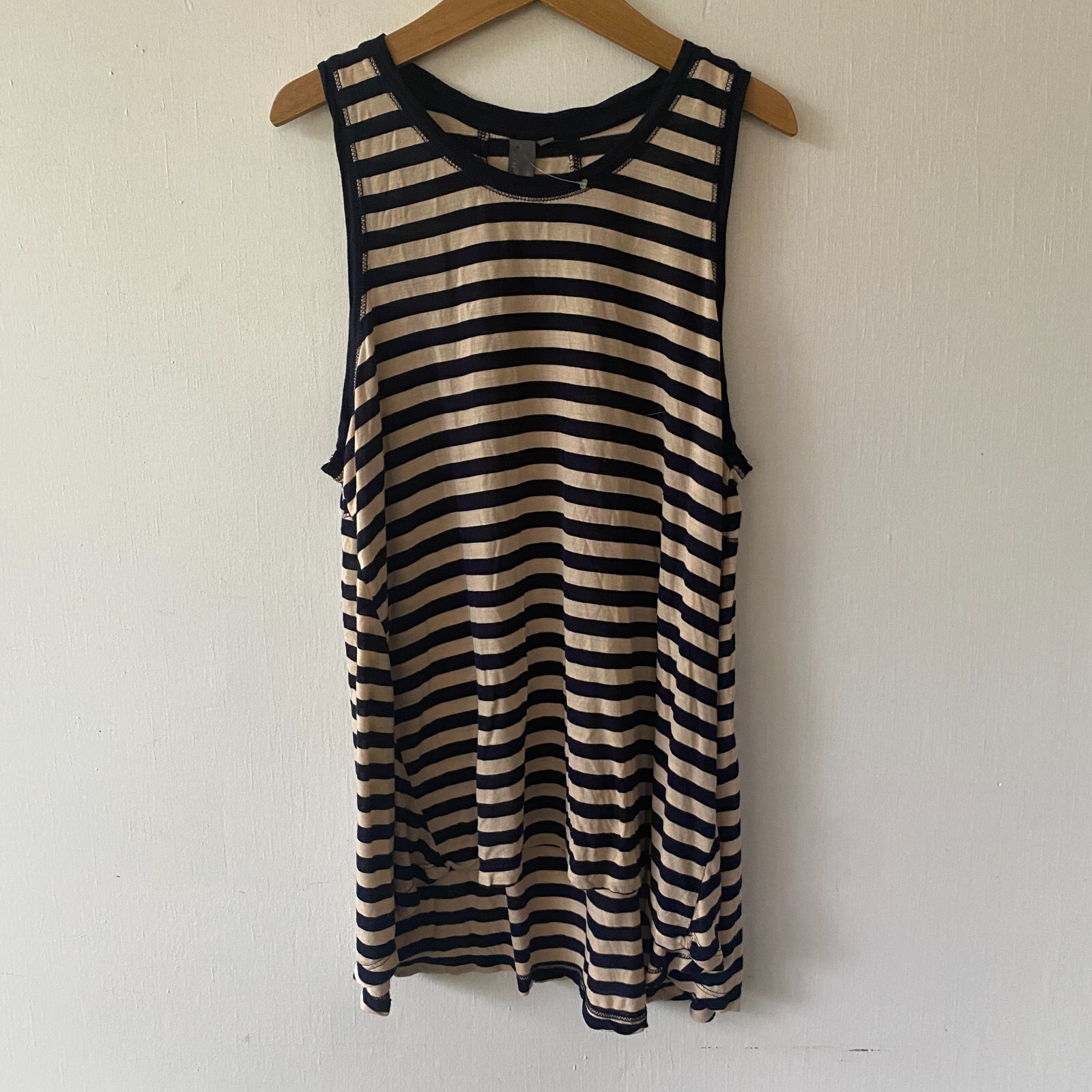 Sweaty Betty Tank Top Womens Medium Striped Activewear Athletic Lightweight