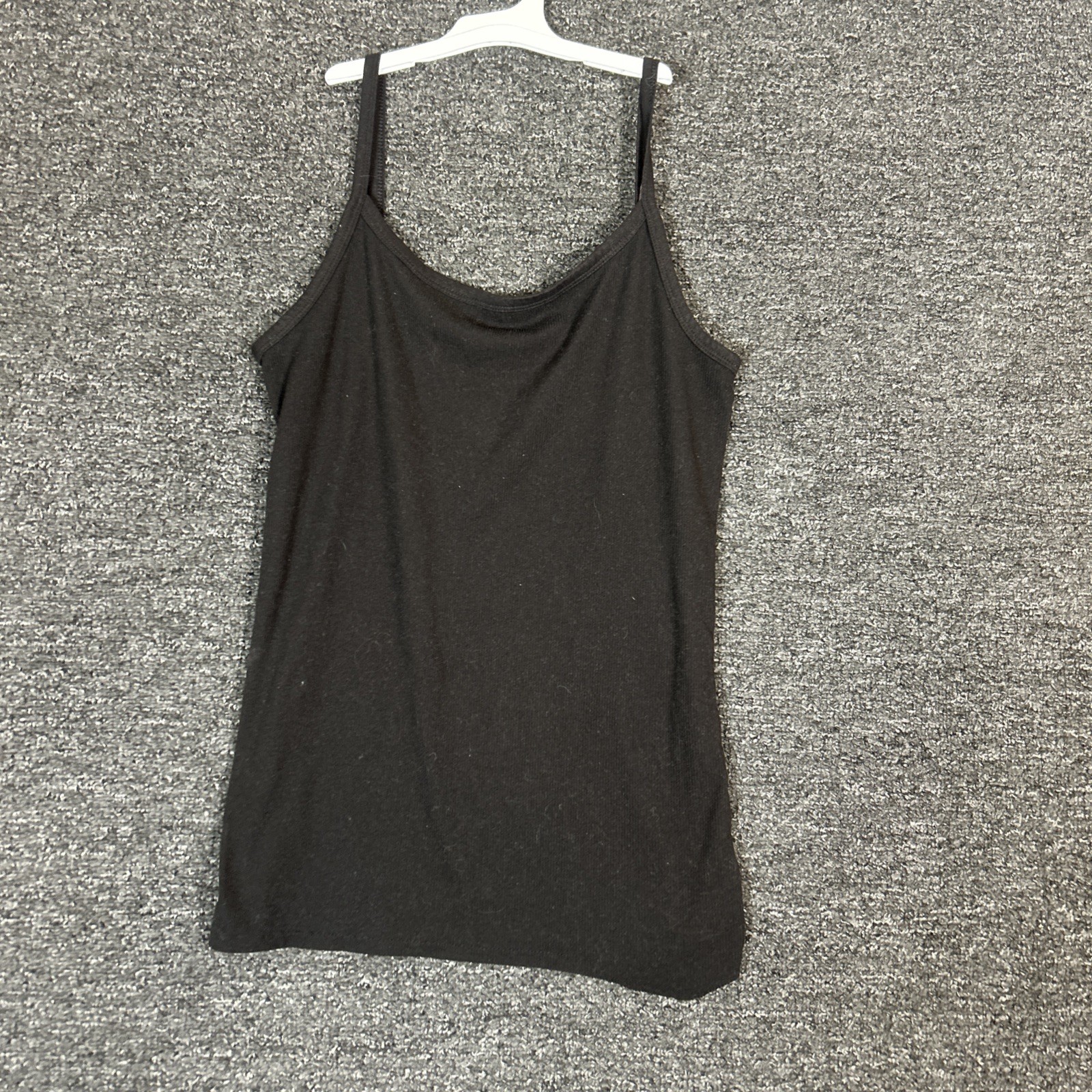 No Boundaries Woman’s Size Large Ribbed Stretchy Spaghetti Strap Tank Top