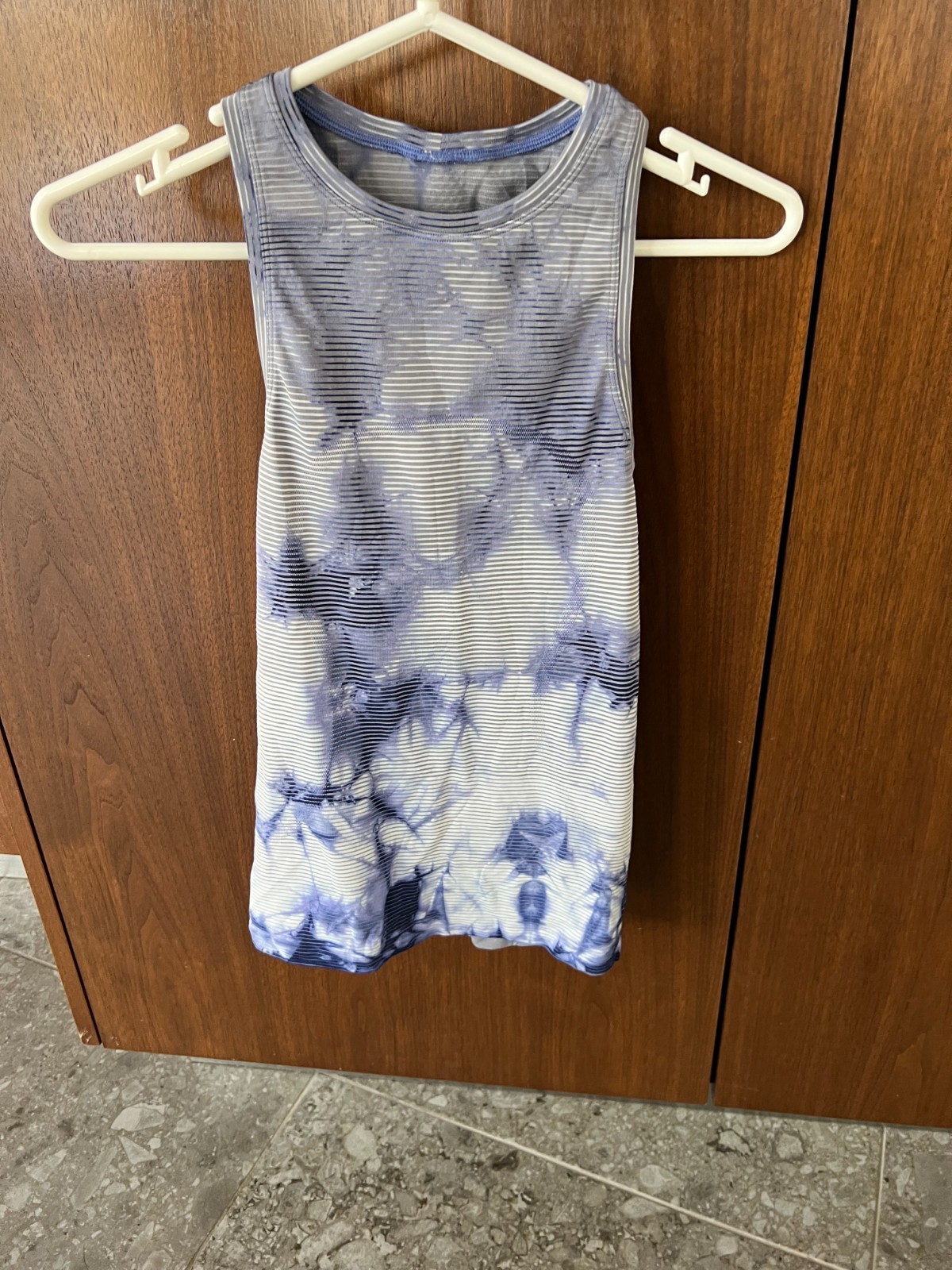 Lululemon Women’s Swiftly Tech Tank Top 2.0 Shibori Stripe Midnight Orchid SZ:4