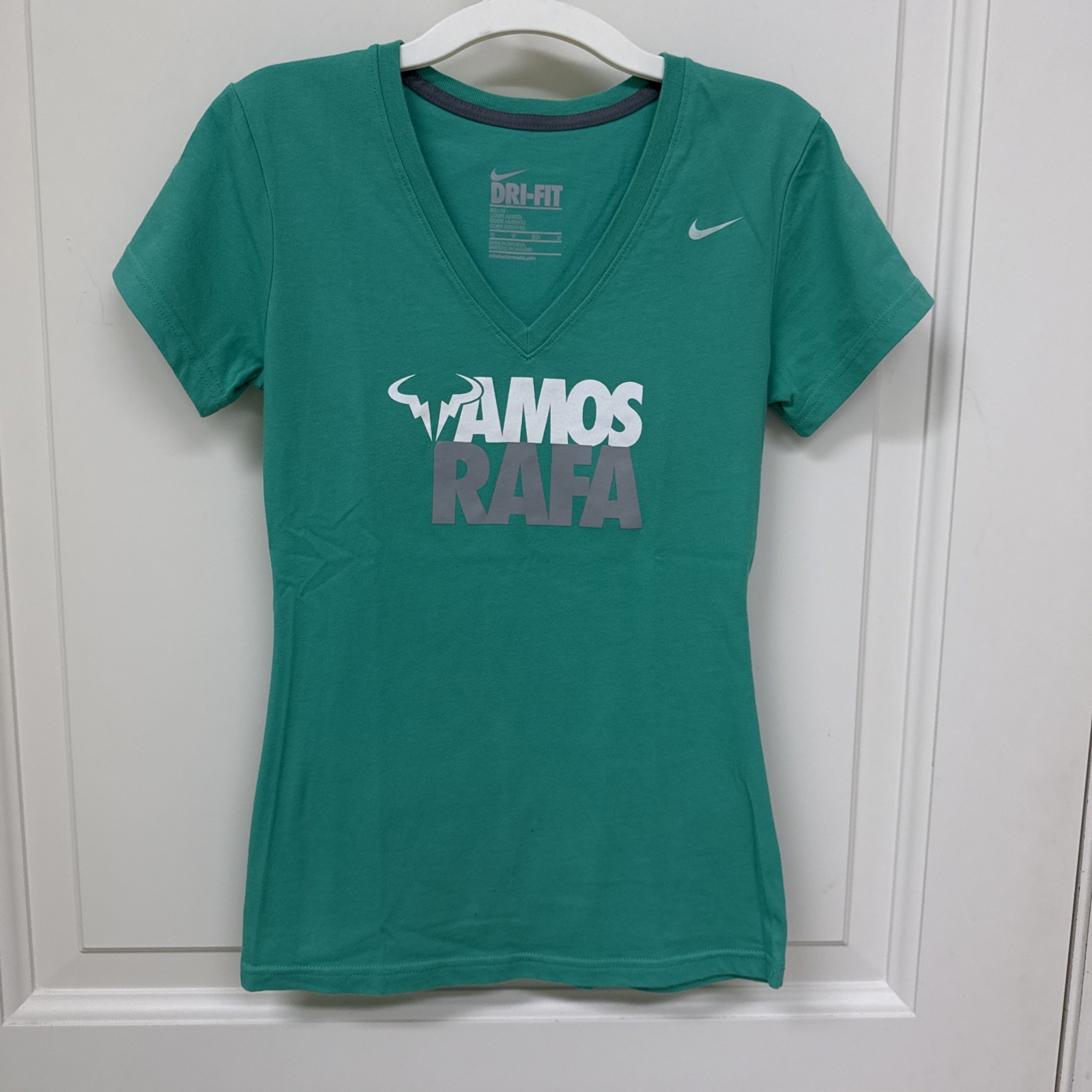 NIKE DRI-FIT RAFA NADAL WOMENS T-SHIRT SLIM FIT X SMALL NWOT RARE FREE SHIPPING