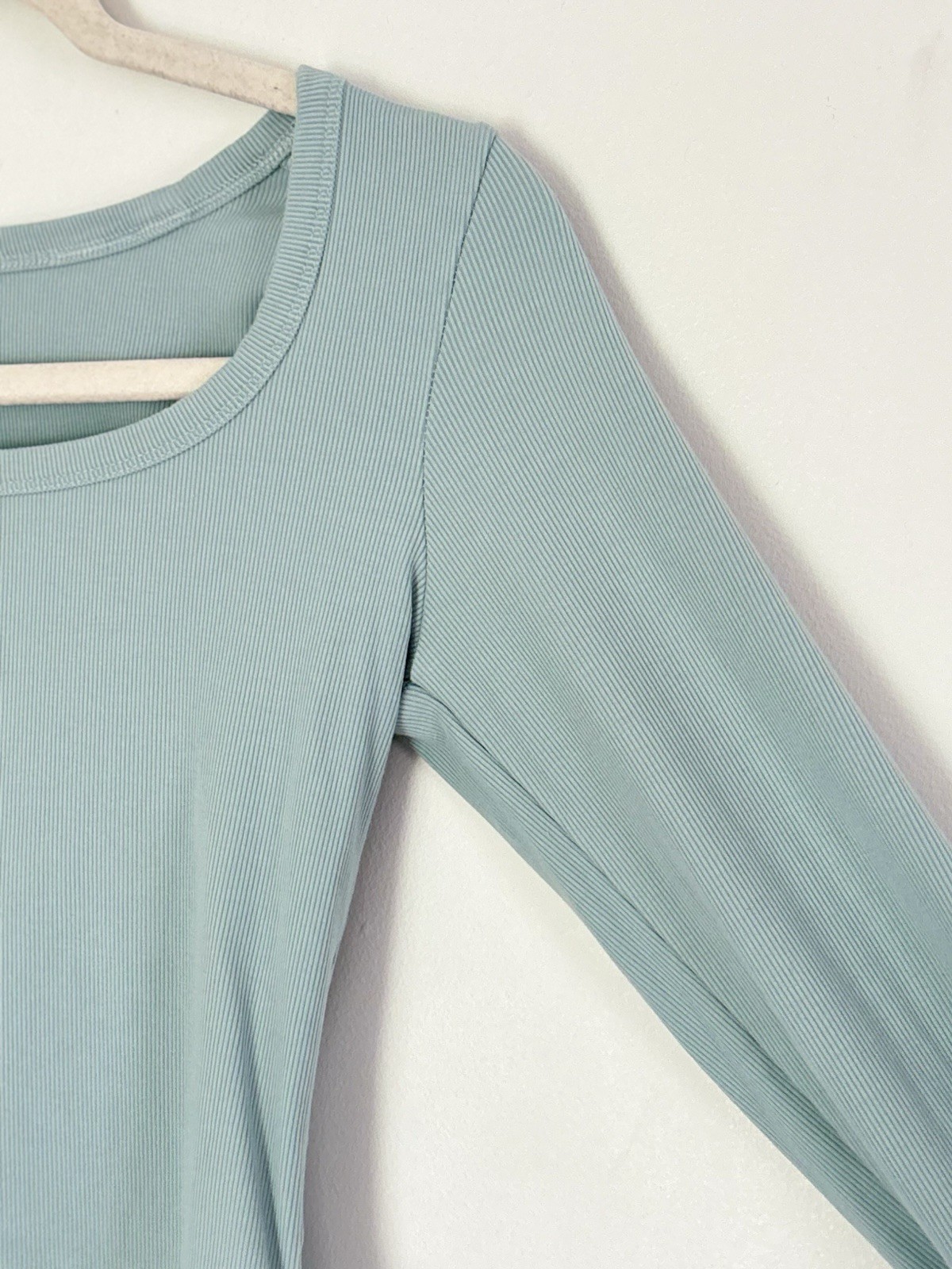 Athleta Ribbed Square Neck Long Sleeves Tee Size XS