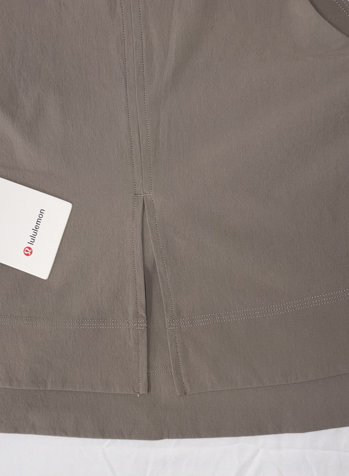 NWT⭐️LULULEMON⭐️SMALL⭐️ STRETCH WOVEN RELAXED FIT TANK⭐️ AUTHENTIC⭐️NOMAD $88