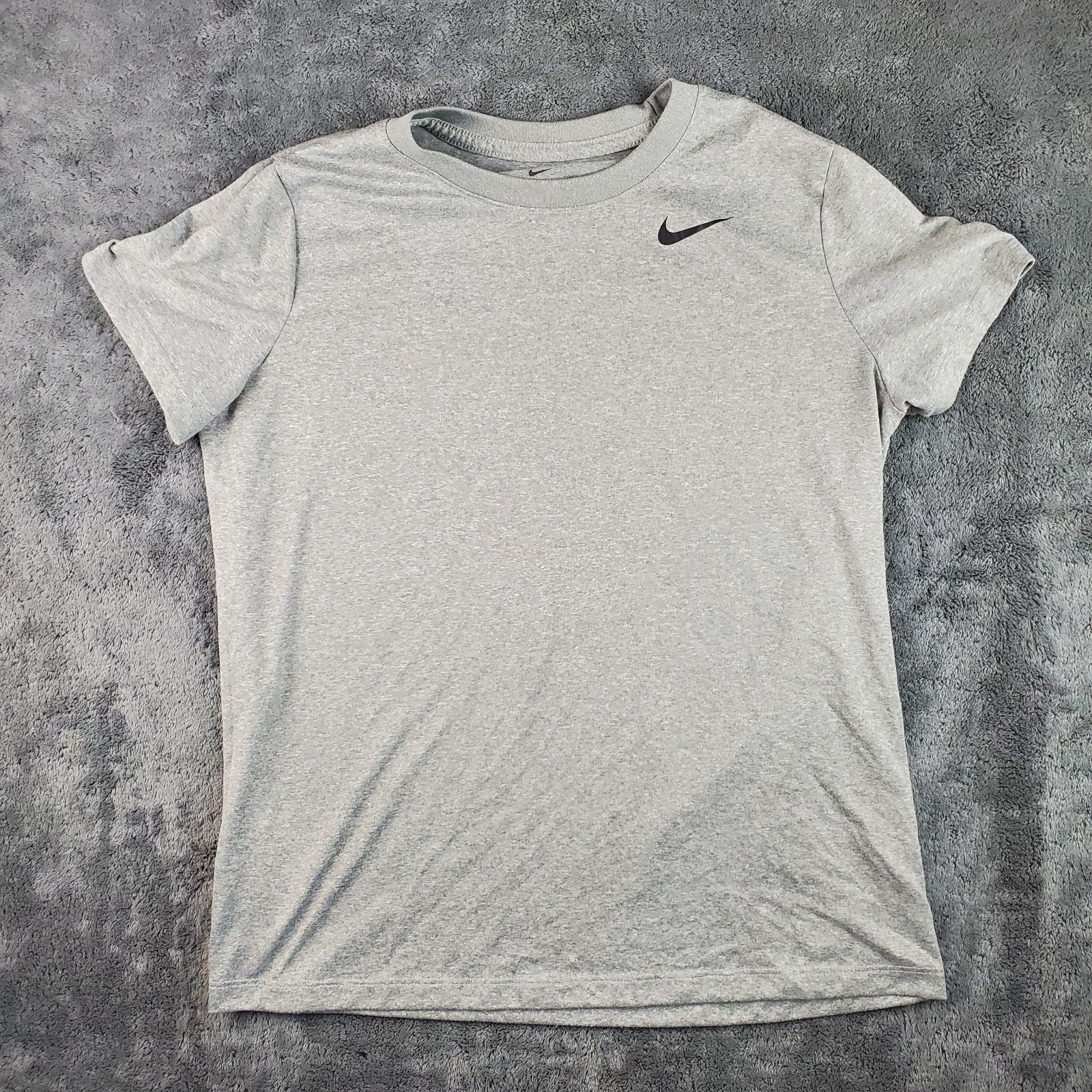 Nike Shirt Women’s L Gray Dri Fit Legend Tee Crew T-Shirt AQ3210-063
