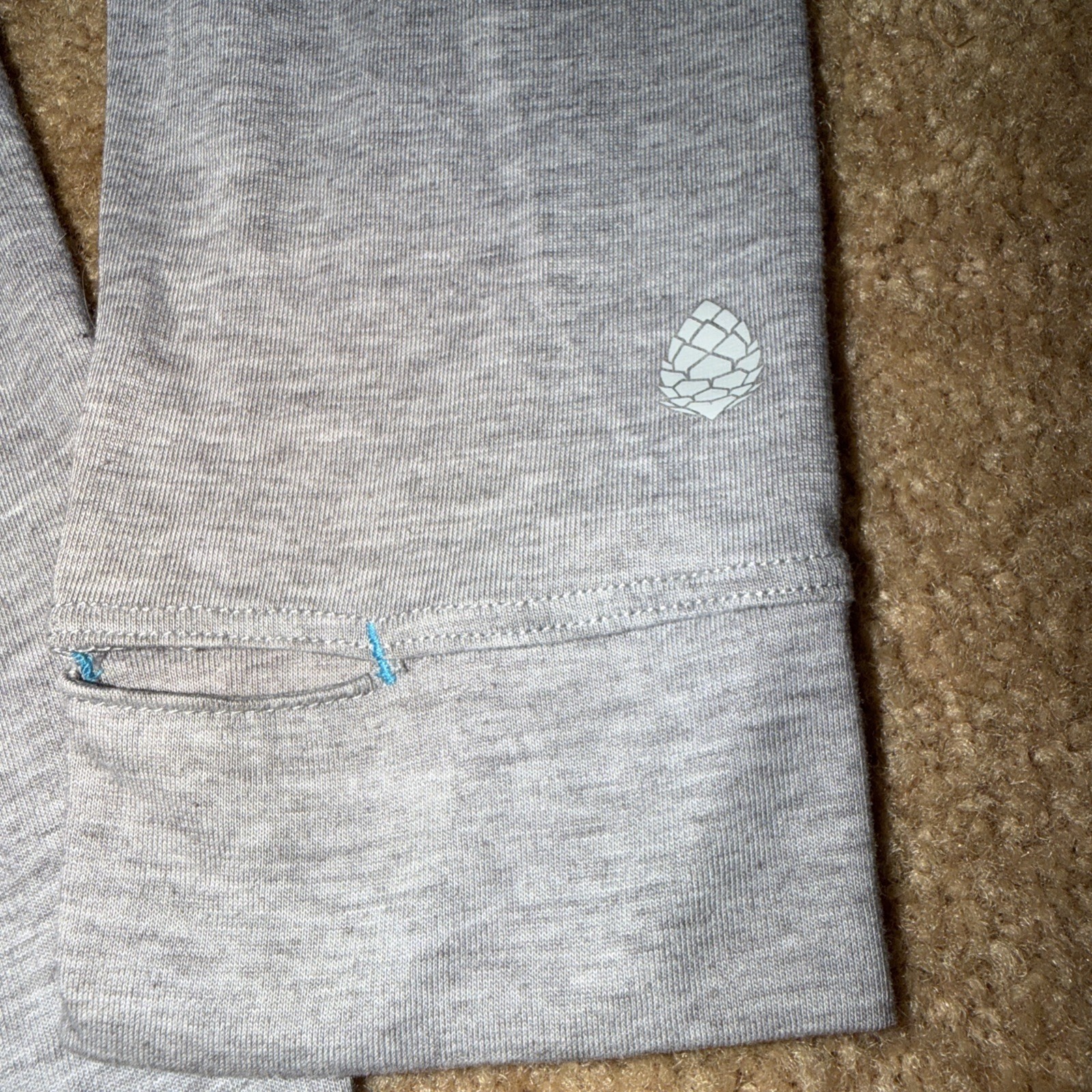 Stio Long Sleeve Performance Tee Medium Coral Gray Outdoor Activewear Thumb Hole