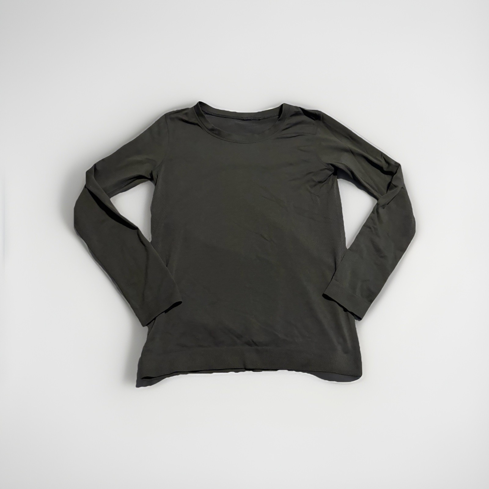 Lululemon Women’s Size 6 Medium Black Long Sleeve Swiftly Shirt (A7)