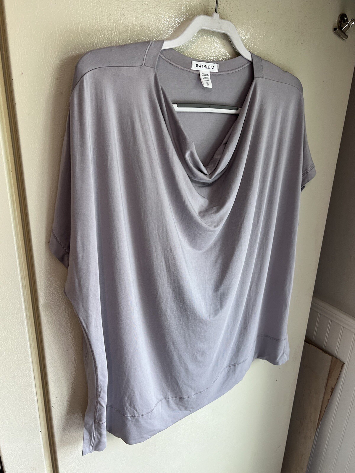 Athleta Relaxed Weekender Tee, Tinsel Purple Shirt Oversized Size XL Drape Neck