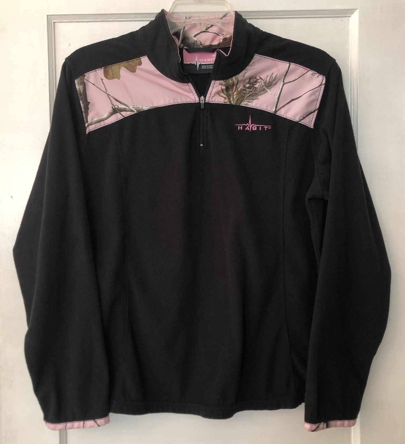 Habit, Women’s Camo Fleece Pullover, Large, Pink & Black Realtree, 1/4 Zip
