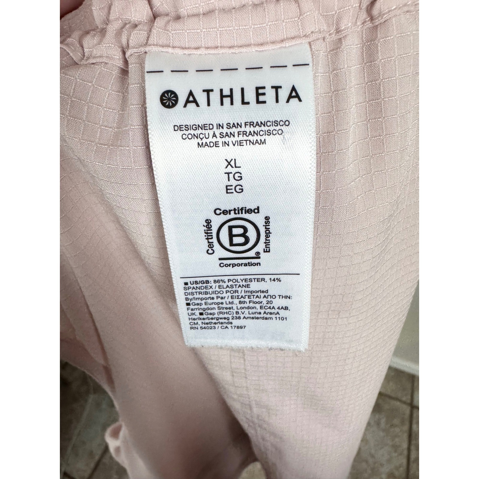 Athleta Rincon Ripstop Shell Top XL Pink Mauve Sleeveless High Neck