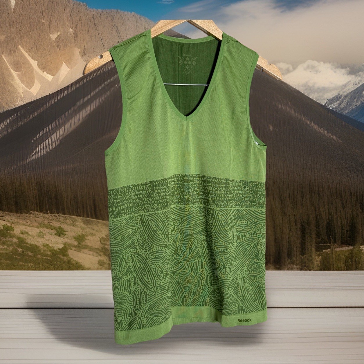 Reebok Tank Shirt Top Womens Sz XL Green Stretch Athleisure~Running~Comfort~EUC