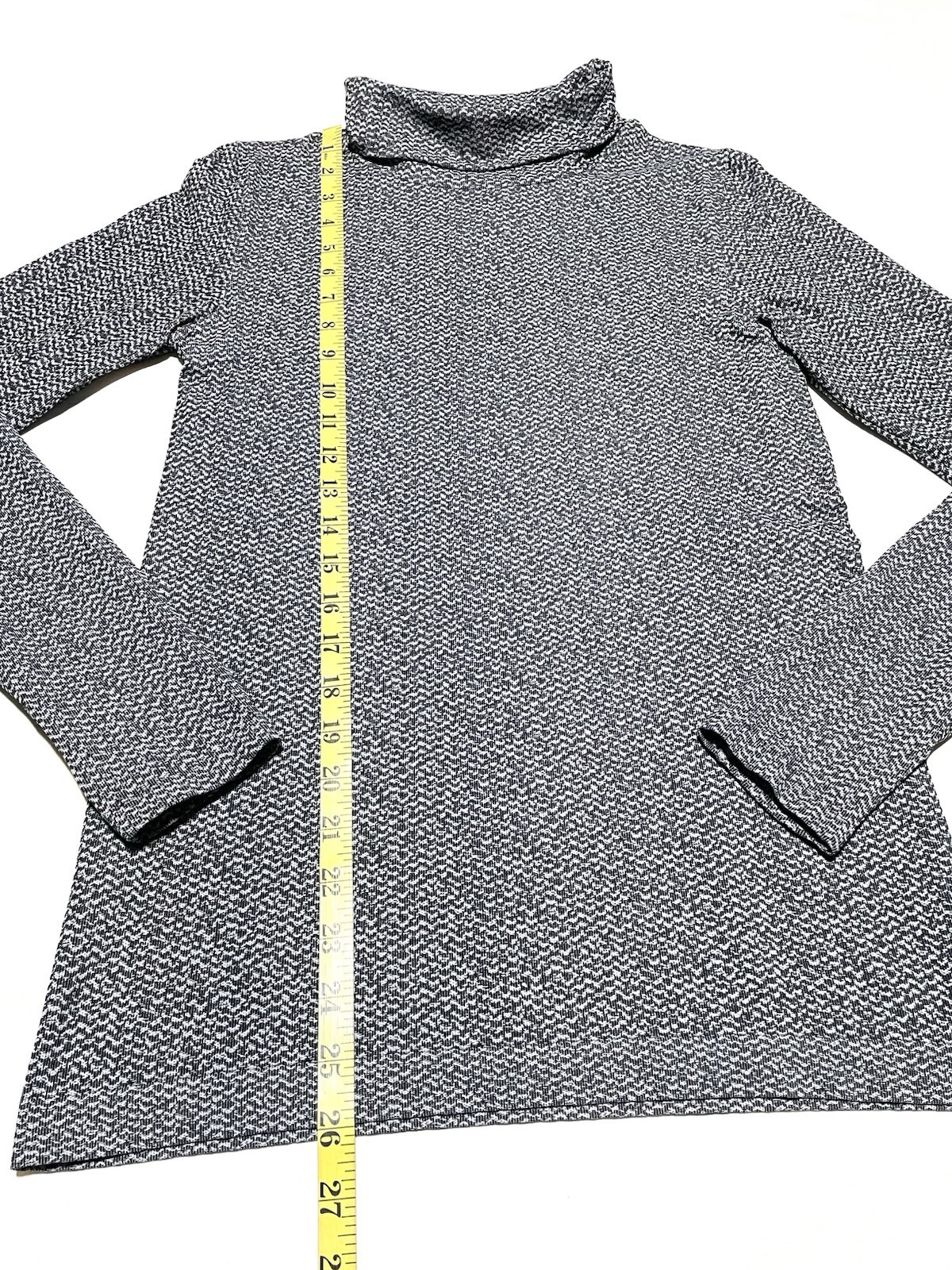 Athleta Turtleneck Heather Grey Long Sleeve Top Sweatshirt Size Medium