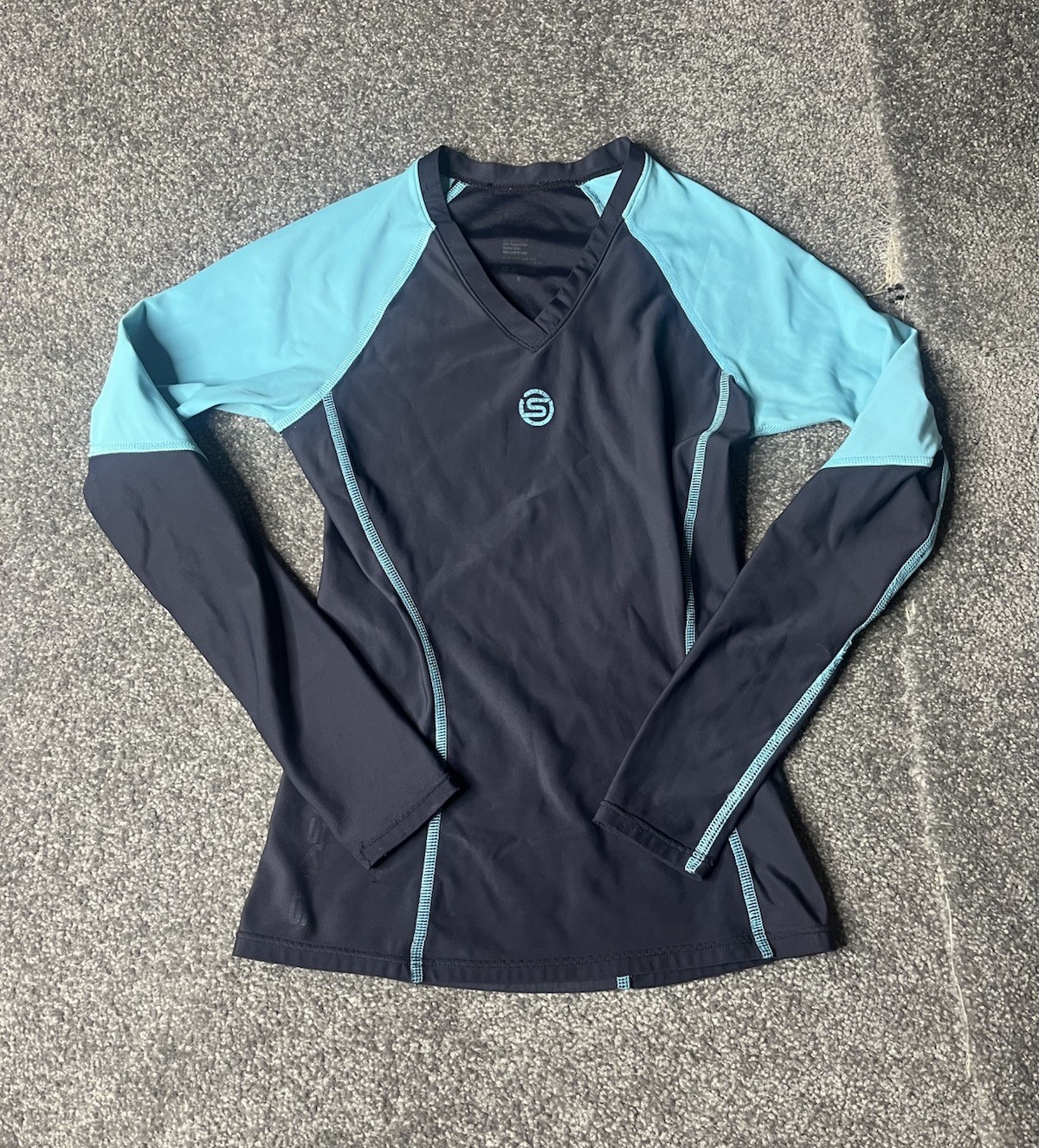 Skins She Classic Compression Shirt Womens Medium Blue Long Sleeve Training Top