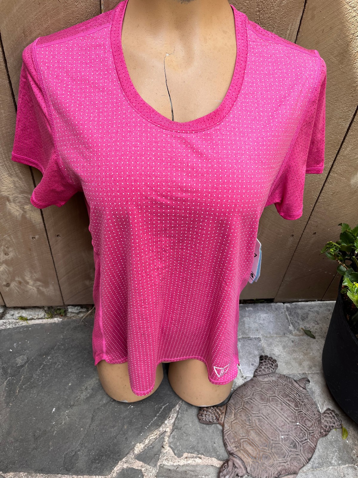Korsa by Road Runner Cadence Run PINK Short Sleeve Top – Women’s Sz M NEW