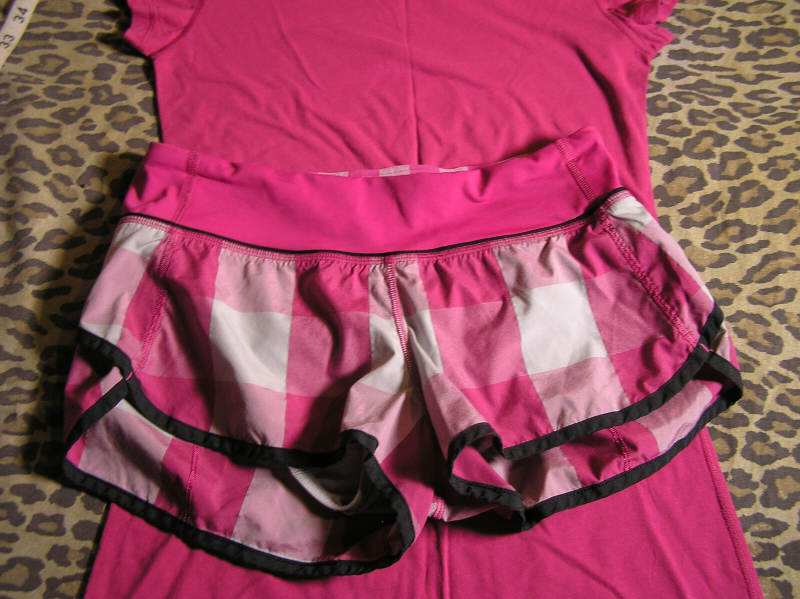 Lululemon 4 Speed Short Raspberry Gros Gingham Hot Pink EUC! Rare!