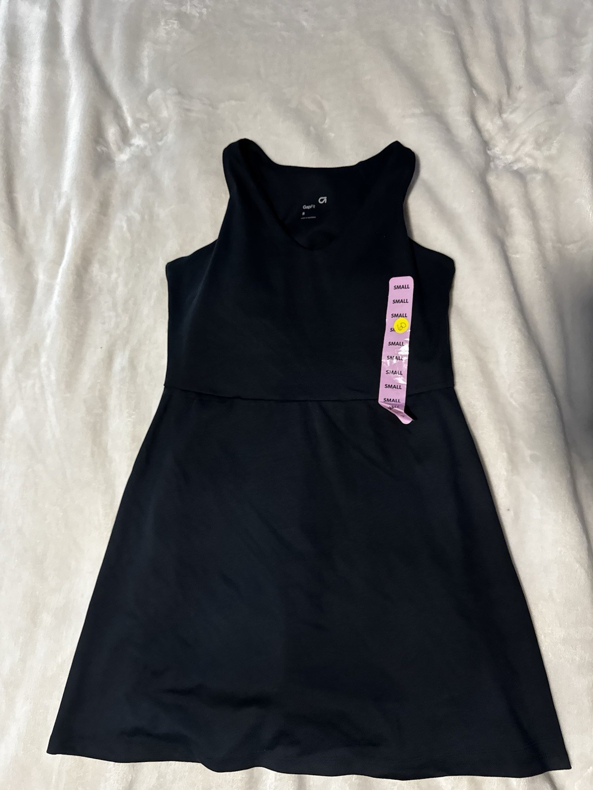 NWT GapFit Women’s Active Tank Dress Size Small S Black Shelf Bra Shorts Pocket