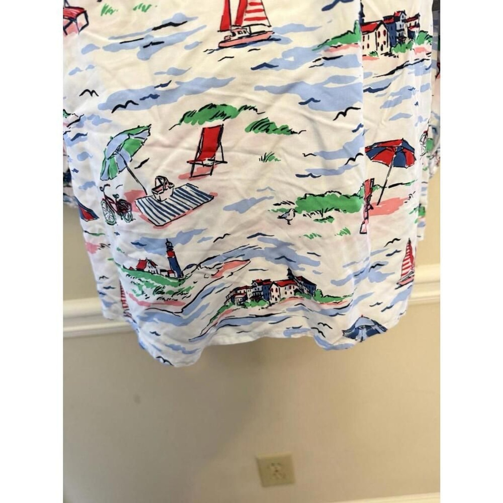 Crown & Ivy Beach Print Pullover Top Women’s Curvy 1X Long Sleeve NWT