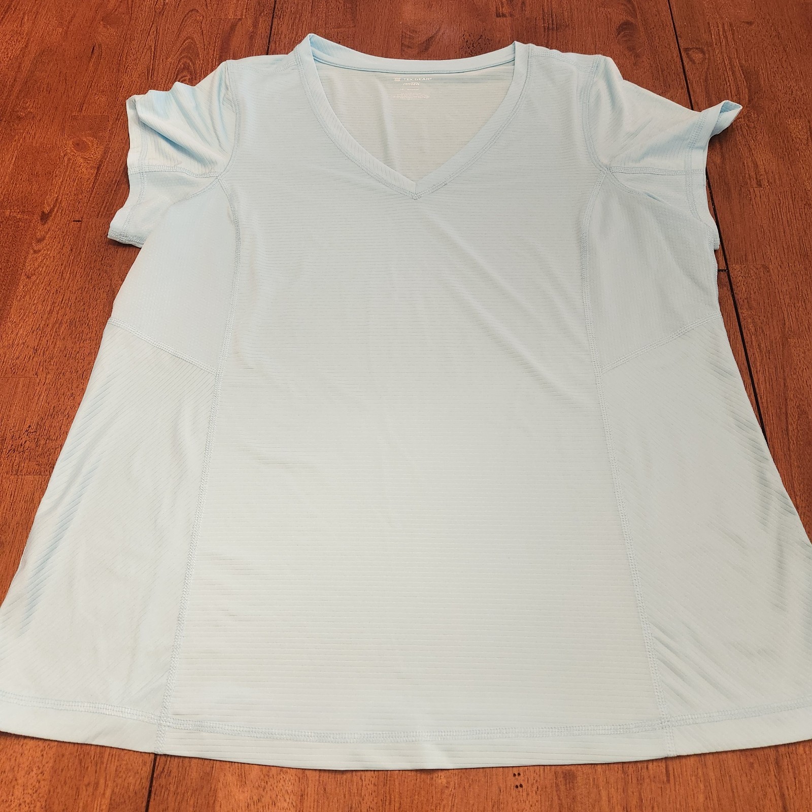 Tek Gear Dry Tek Women’s White & Aqua Athletic Gym Sz XXL Short Sleeve Shirt